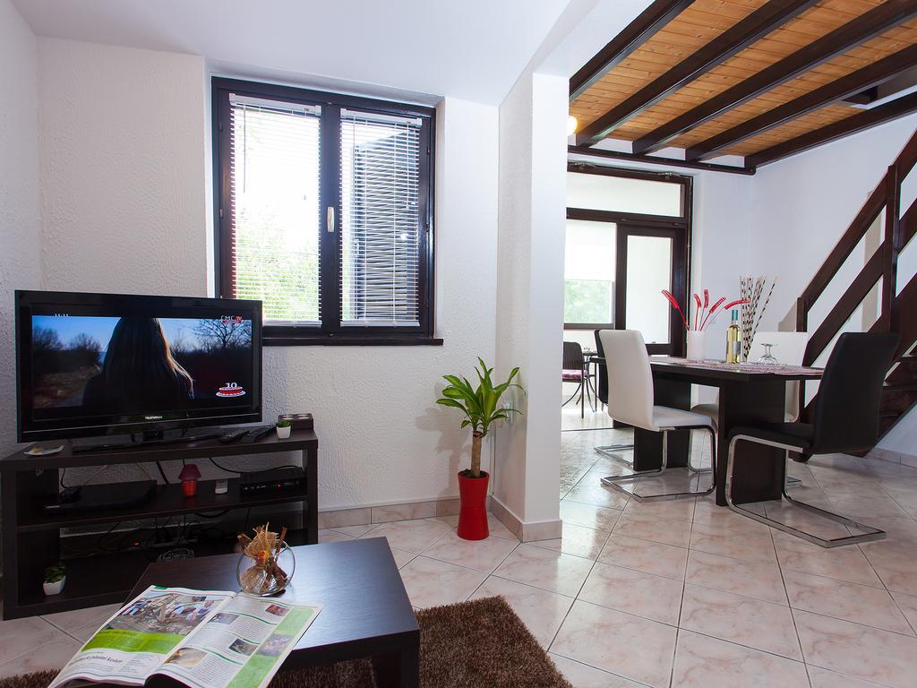 Apartment Cervar Poreč Chambre photo